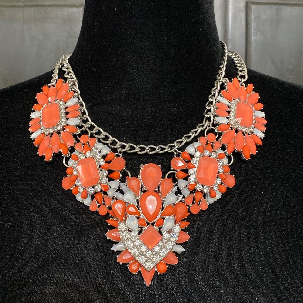 Vintage Costume jewelry Tangerine with rhinestones necklace/choker - Picture 2 of 7